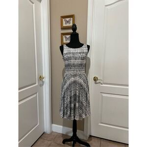 Coercion London black and white dress